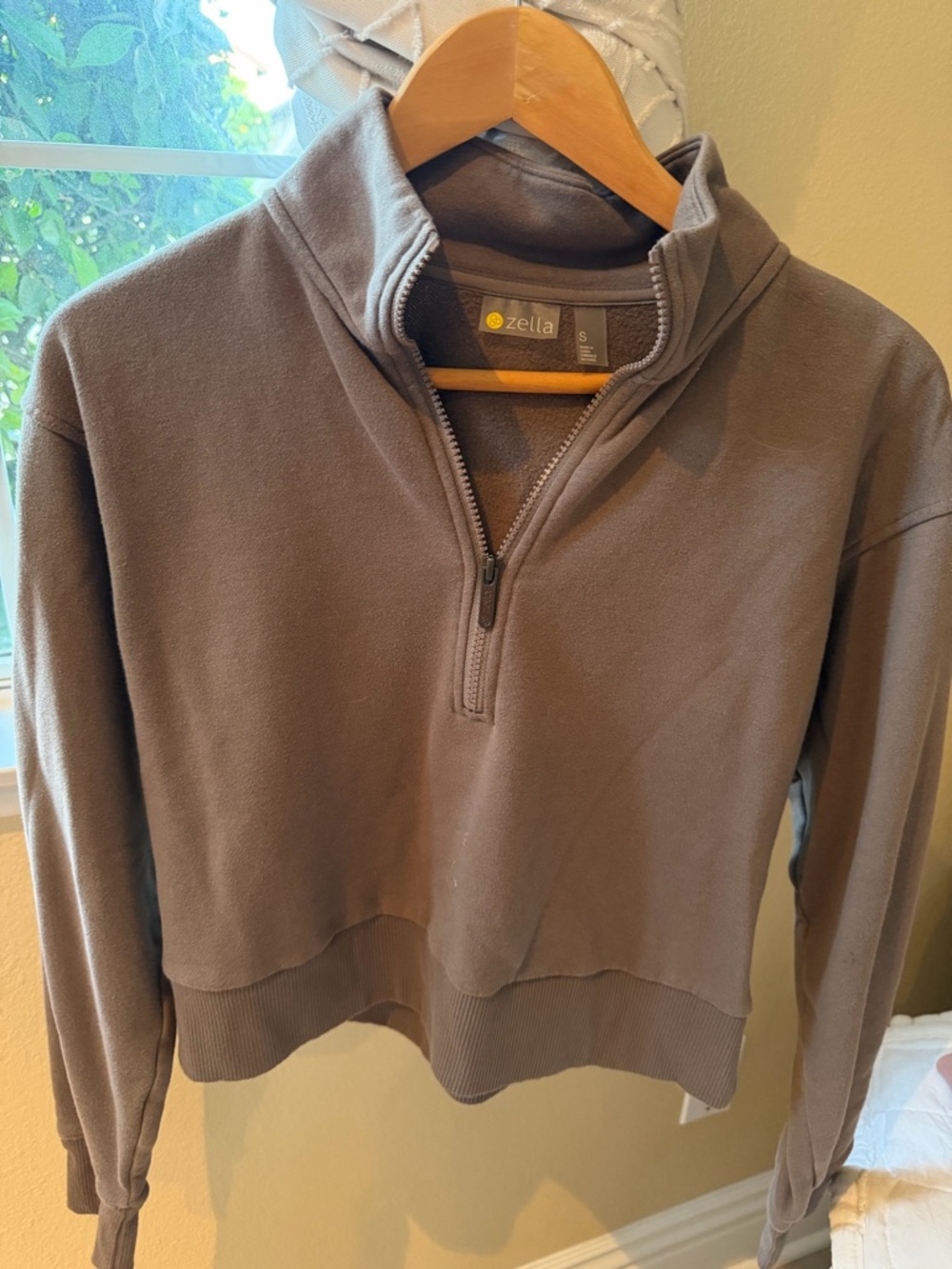 Zella Men's Taupe Half-Zip Fleece Pullover